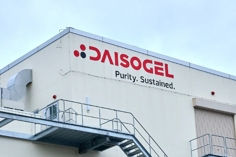 シリカゲル製造工場